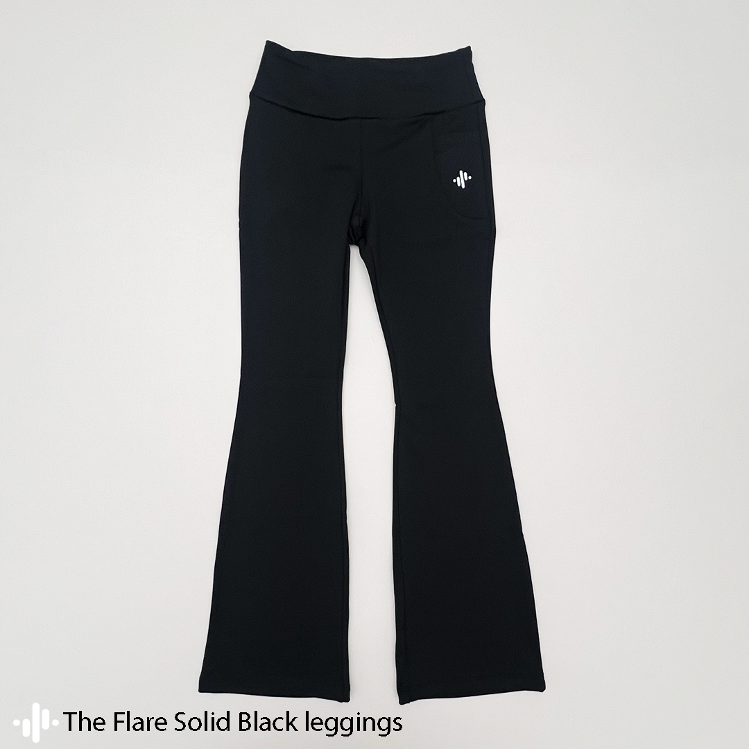 Solid Flare in Black Sports Leggings