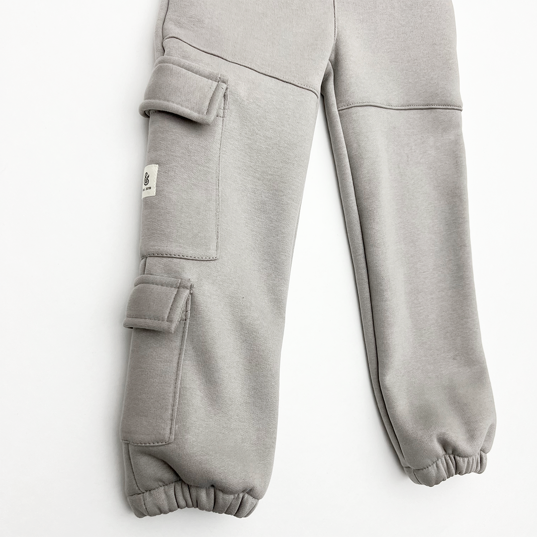 Unisex Fleece Cargo Double Pocket Jogger Pants in Gray