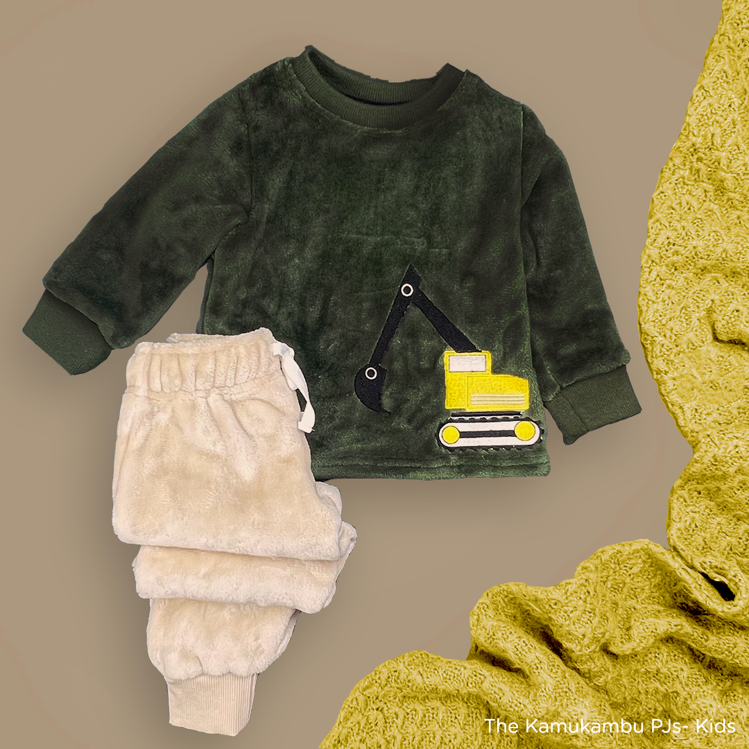 The Kamukambu Kids’ Fleece PJs in Olive